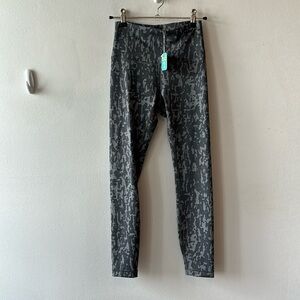 Lululemon Wunder Under Leggings